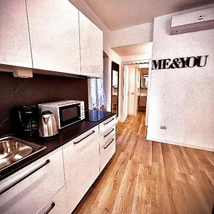 Welcome Traveller Apartment